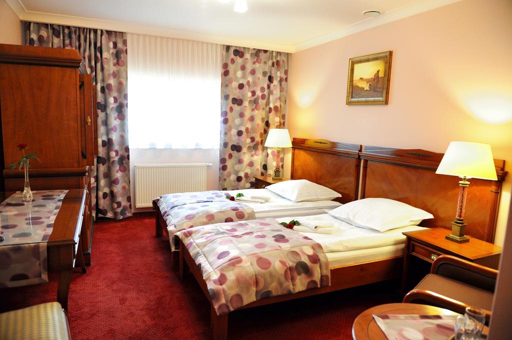 Hotel Czardasz Kozieglowy  Ruang foto