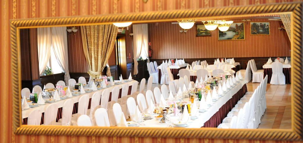 Hotel Czardasz Kozieglowy  Bagian luar foto