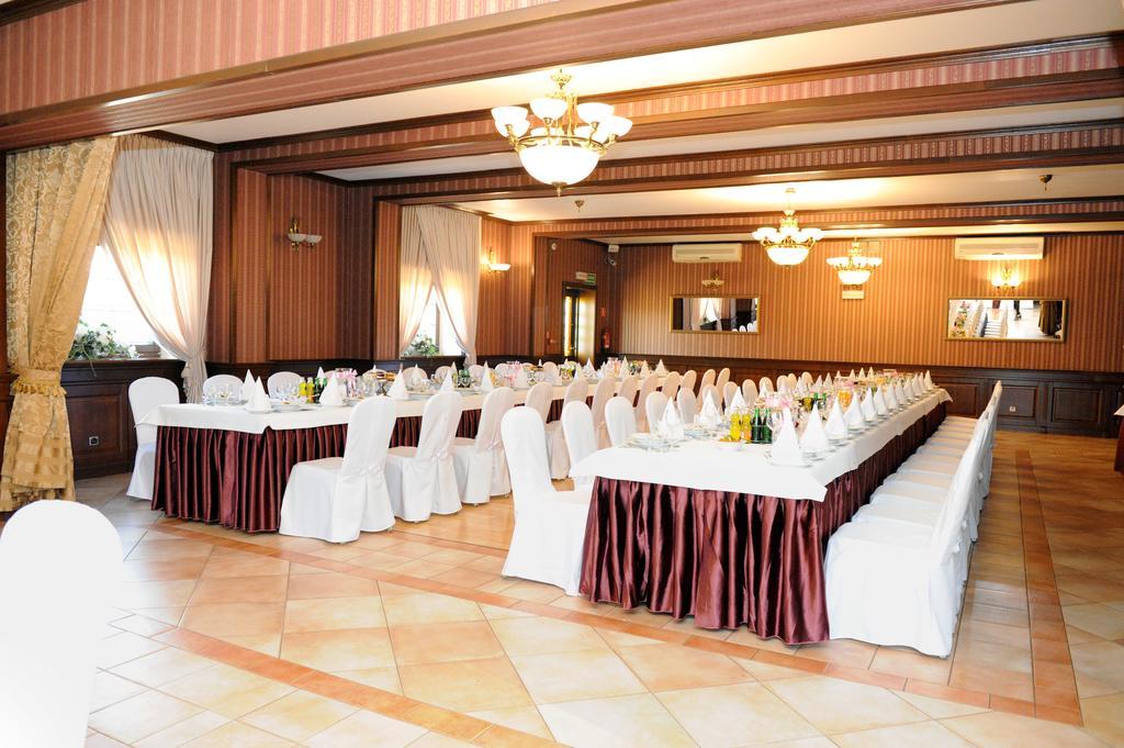 Hotel Czardasz Kozieglowy  Bagian luar foto