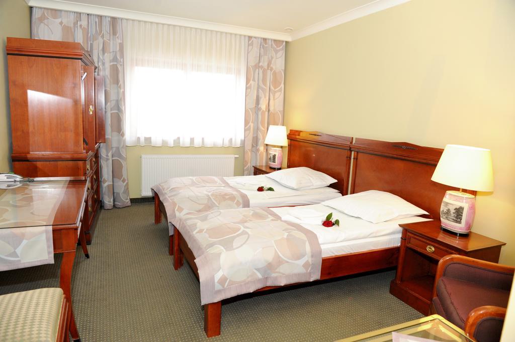 Hotel Czardasz Kozieglowy  Bagian luar foto