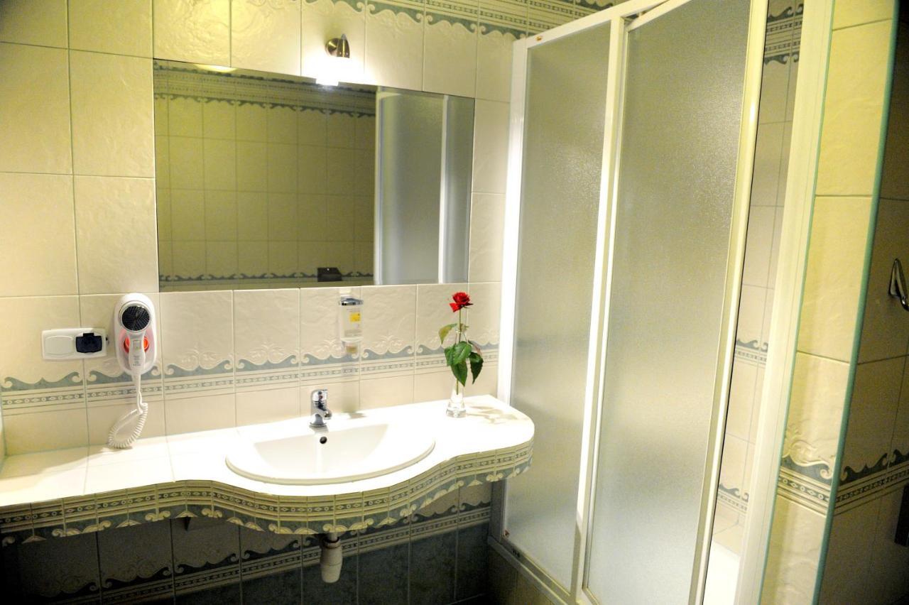Hotel Czardasz Kozieglowy  Bagian luar foto